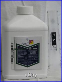 Flint Fungicide 20 Ounces, Trifloxystrobin 50% by Bayer